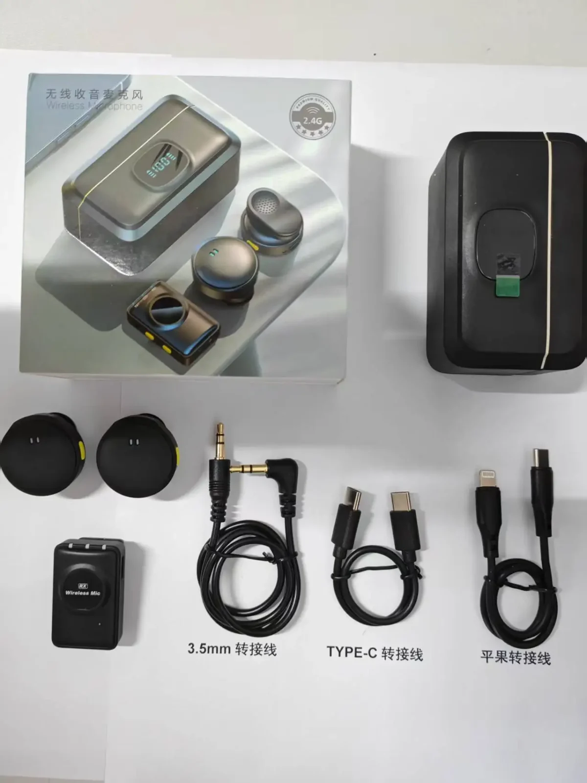 میکروفون یقه‌ای بی‌سیم Q8 Dual Output با رسیور چندکاره مناسب ولگ و مصاحبه