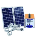 سیستم روشنایی خورشیدی قابل حمل با دو لامپ LED، باتری داخلی و شارژر موبایل، مناسب خرید عمده از چین و دبی، ضدآب و کم‌مصرف برای خانه و کمپینگ