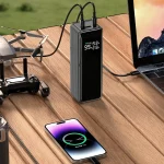 پاوربانک 27000 میلی‌آمپر PD100W با نمایشگر دیجیتال و چندین پورت خروجی برای شارژ سریع لپ‌تاپ و موبایل