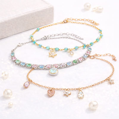 توضیح: تامین عمده انواع پابندهای ظریف، کارتیه و آویزدار. محصولات ضدحساسیت برند ژوپینگ و استیل با بالاترین ماندگاری رنگ، مستقیم از بازار بدلیجات چین.