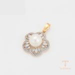نمای نزدیک اویز ژوپینگ نگین‌دار کد A00364048