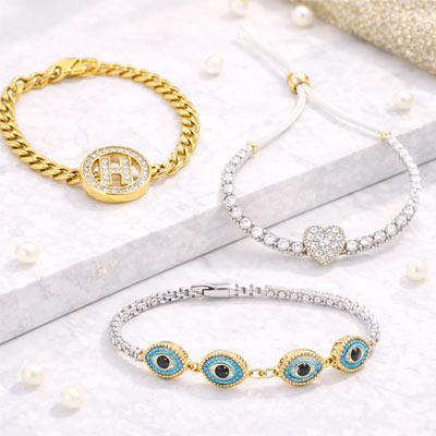 دسته‌بندی دستبندها (Bracelets) شامل انواع دستبندهای شیک و مدرن مناسب استفاده روزمره و مجلسی