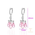 نمای نزدیک گوشواره ژوپینگ نگین‌دار کد 93297-A15