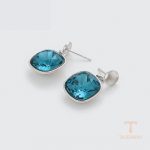 نمای نزدیک گوشواره ژوپینگ نگین‌دار رنگ ثابت کد A00621895