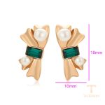 نمای نزدیک گوشواره ژوپینگ نگین‌دار کد X000808581