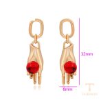 نمای نزدیک گوشواره ژوپینگ نگین‌دار کد X000851022