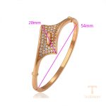 نمای نزدیک النگو ژوپینگ نگین‌دار کد 50323