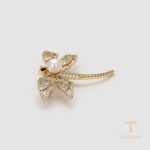 جزییات و نمای نزدیک سنجاق سینه ژوپینگ وزن 7.58 کد X000007324
