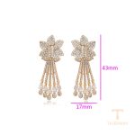 نمای نزدیک گوشواره ژوپینگ نگین‌دار کد X000449935