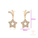 نمای نزدیک گوشواره ژوپینگ نگین‌دار کد X000466757