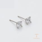 نمای نزدیک گوشواره ژوپینگ نگین‌دار کد X000757148