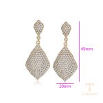 نمای نزدیک گوشواره ژوپینگ نگین‌دار کد X000837273