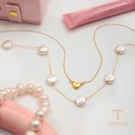 زاویه دیگر Necklaces برند J&D رنگ طلایی طرح طلا ۱۸ عیار
