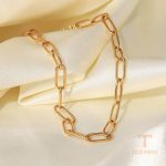 جزییات و نمای نزدیک Bracelets, Bangles برند J&D