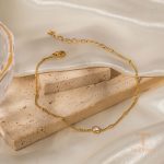 نمای بیشتر Bracelets, Bangles برند J&D نگین‌دار