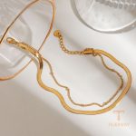 جزییات و نمای نزدیک Chain & Link Bracelets برند MoLin