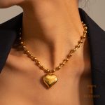 جزییات زنجیر و قفل گردنبند ابکاری طلای ۱۸ عیار طول 20 سانتی‌متر