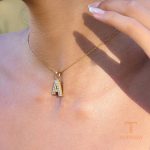 جزییات زنجیر و قفل گردنبند ابکاری طلای ۱۸ عیار