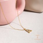 تصویر محصول گردنبند قلبی ابکاری طلای ۱۸ عیار نگین‌دار برند J&D