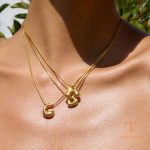 گردنبند استیل ضدزنگ ابکاری طلای ۱۸ عیار نگین‌دار برند J&D