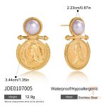 گوشواره طرح سکه با مروارید مصنوعی از استیل ضدزنگ با آبکاری طلای ۱۸ عیار PVD برند J&D - تصویر 7