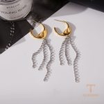 زاویه دیگر گوشواره استیل ضدزنگ آبکاری دو رنگ برند J&D کد JDE0108002