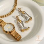 تصویر محصول گوشواره ستاره آبکاری طلای ۱۸ عیار PVD نگین‌دار برند J&D کد JDE0111006