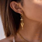 گوشواره ریسه‌ای استیل ضدزنگ آبکاری طلای ۱۸ عیار نگین‌دار برند J&D کد JDE0305084
