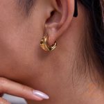 نمای مدل قفل و اتصالات گوشواره آبکاری طلای ۱۸ عیار کد JDE0306082