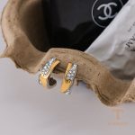 زاویه دیگر گوشواره استیل ضدزنگ آبکاری دو رنگ برند J&D کد JDE0306083