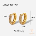 گوشواره هاگی با نگین زیرکن رنگ روشن از استیل ضدزنگ با آبکاری طلای ۱۸ عیار برند J&D - تصویر 7