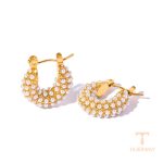 گوشواره حلقه‌ای استیل ضدزنگ | الیاژ روی (Zinc Alloy) آبکاری طلای ۱۸ عیار نگین‌دار برند J&D کد JDE2023244-P