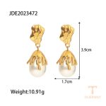 تصویر محصول گوشواره طرح قطره‌ای آبکاری طلای ۱۸ عیار نگین‌دار برند J&D کد JDE2023472