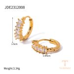 گوشواره هاگی طرح قطره‌ای با نگین اتمی از استیل ضدزنگ با آبکاری طلای ۱۸ عیار برند J&D - تصویر 7
