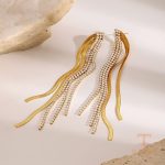 زاویه دیگر گوشواره استیل ضدزنگ آبکاری طلای ۱۸ عیار برند J&D کد JDEW2410009