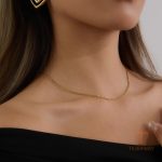 زاویه دیگر گردنبند استیل ضدزنگ آبکاری طلای ۱۸ عیار برند J&D
