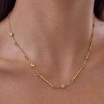 گردنبند استیل ضدزنگ آبکاری طلای ۲۴ عیار نگین‌دار برند J&D