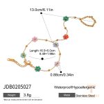 دستبند زنجیری و انگشتی طرح گل با کریستال از استیل ضدزنگ با آبکاری طلای ۱۸ عیار برند J&D - تصویر 7