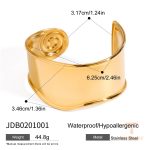 دستبند کاف باز پهن از استیل ضدزنگ با آبکاری طلای ۱۸ عیار برند J&D - تصویر 7