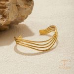 نمای نزدیک دستبند چندتایی آبکاری طلای ۱۸ عیار برند J&D کد JDB0306012
