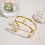 زاویه دیگر النگو استیل ضدزنگ آبکاری طلای ۱۸ عیار برند J&D کد JDB0307007
