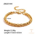 دستبند پهن استیتمنت از استیل ضدزنگ با آبکاری طلای ۱۸ عیار برند J&D - تصویر 7