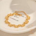 تصویر محصول النگو طرح حیوانات آبکاری طلای ۱۸ عیار برند J&D کد JDBW2306014