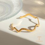 نمای بیشتر دستبند کاف زنانه کد JDBW2405012