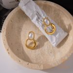 نمای مدل قفل و اتصالات گوشواره آبکاری طلای ۱۸ عیار PVD کد JDE0107015