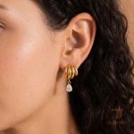نمای بیشتر گوشواره هندسی نگین‌دار کد JDE0312213
