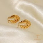 تصویر محصول گوشواره هندسی آبکاری طلای ۱۸ عیار برند J&D کد JDE201617