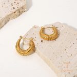 نمای مدل قفل و اتصالات گوشواره آبکاری طلای ۱۸ عیار کد JDE201856