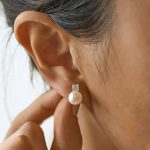 نمای مدل قفل و اتصالات گوشواره میخی آبکاری طلای ۱۸ عیار کد JDE2408039