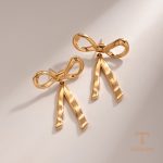 نمای نزدیک گوشواره برند J&D کد JDEW2312092